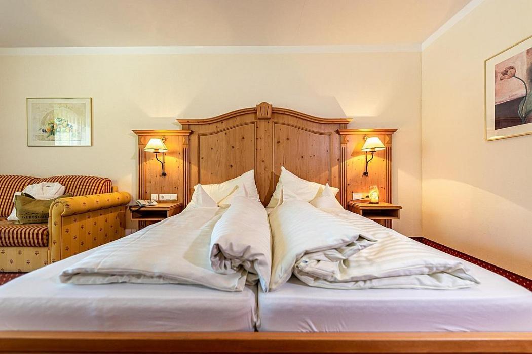 Hotel Gletscherblick 장크트 리온하드 임 피츠탈 외부 사진